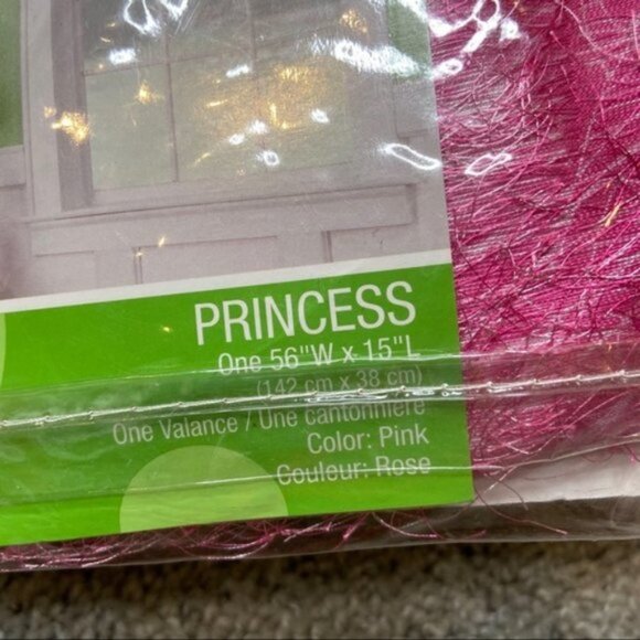 NWT Kids pink window valence - Picture 2 of 5